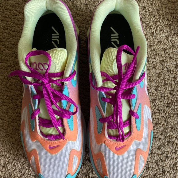 💜 Nike Air Max Shoes 🩷 - Picture 3 of 9